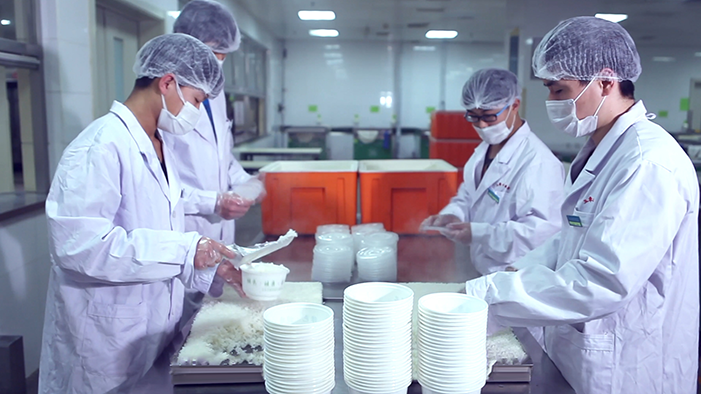 ��2��Ա�������ٷ���վ