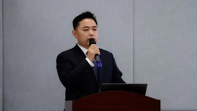 ��2��Ա�������ٷ���վ