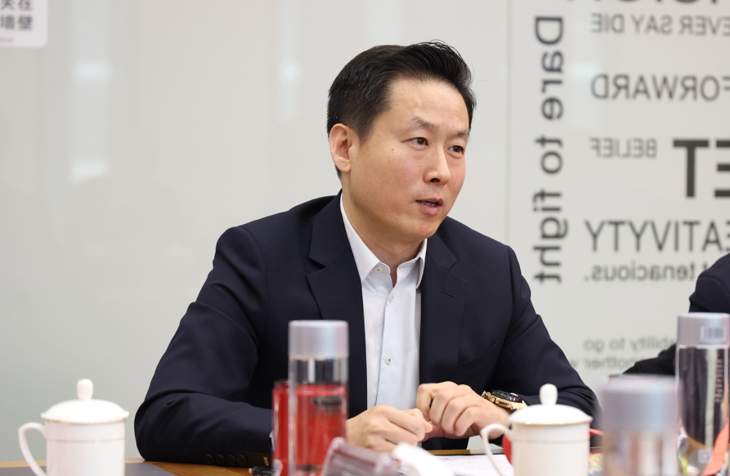 ��2��Ա�������ٷ���վ